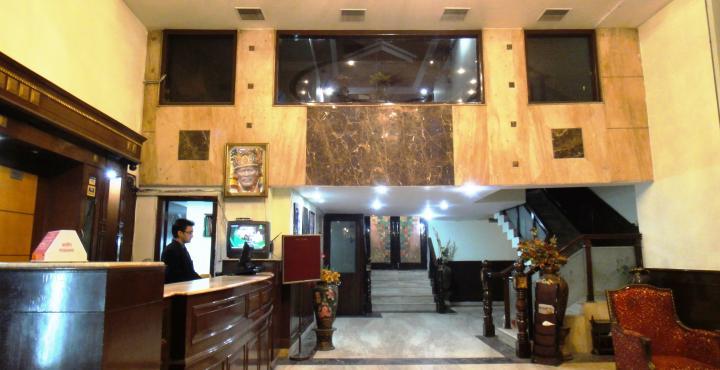 Hotel Hallmark Regency 卢迪亚纳 外观 照片